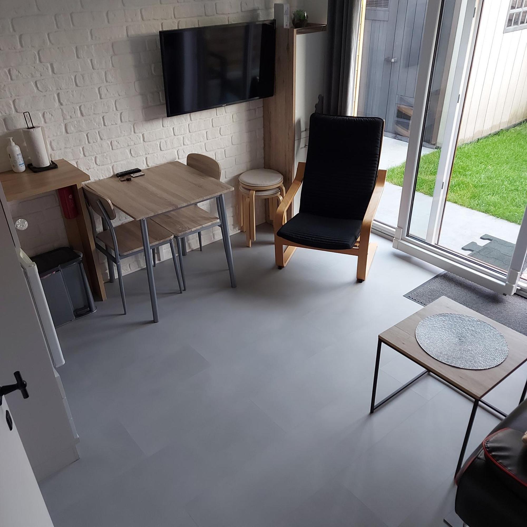 Smaal Apartment Beti Oostkamp Habitación foto
